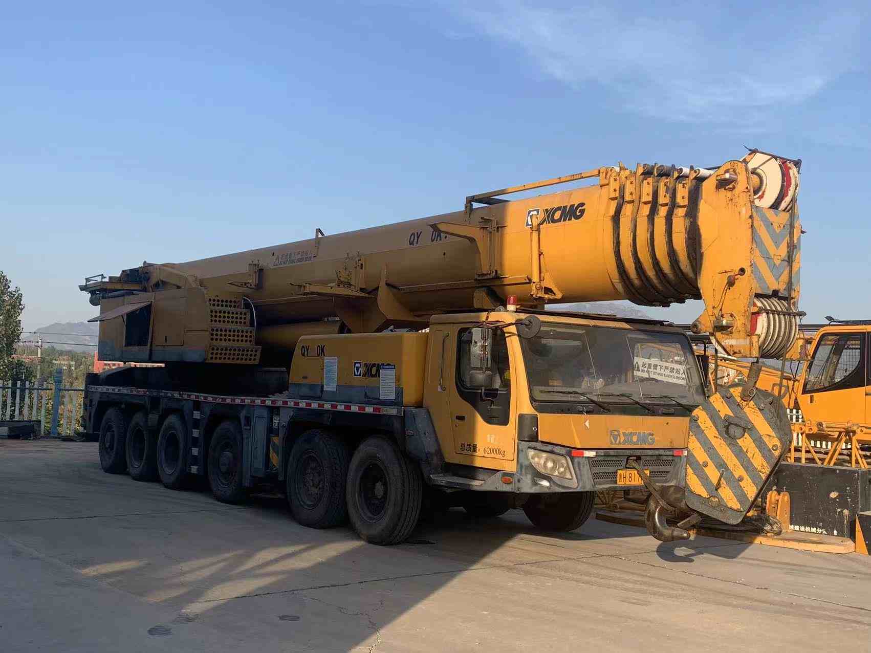 Used truck crane