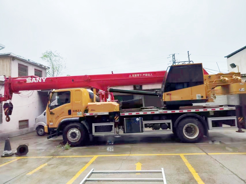 Used sany truck crane