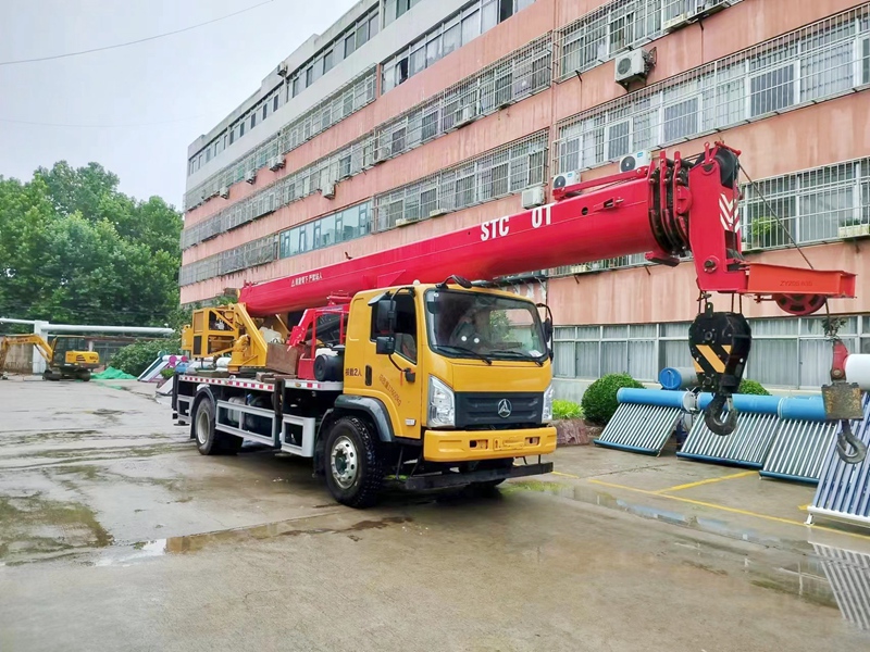 Used truck crane